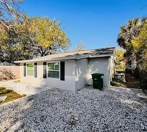 209 W Emily Street Tampa FL 33603