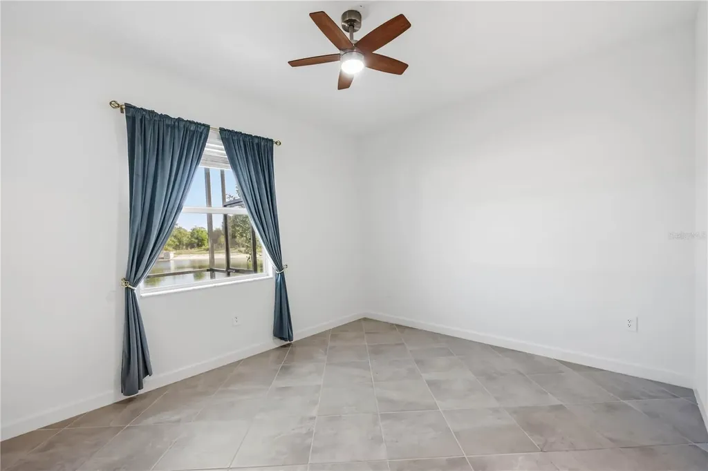 8637 Seasalt Loop Englewood FL 34224