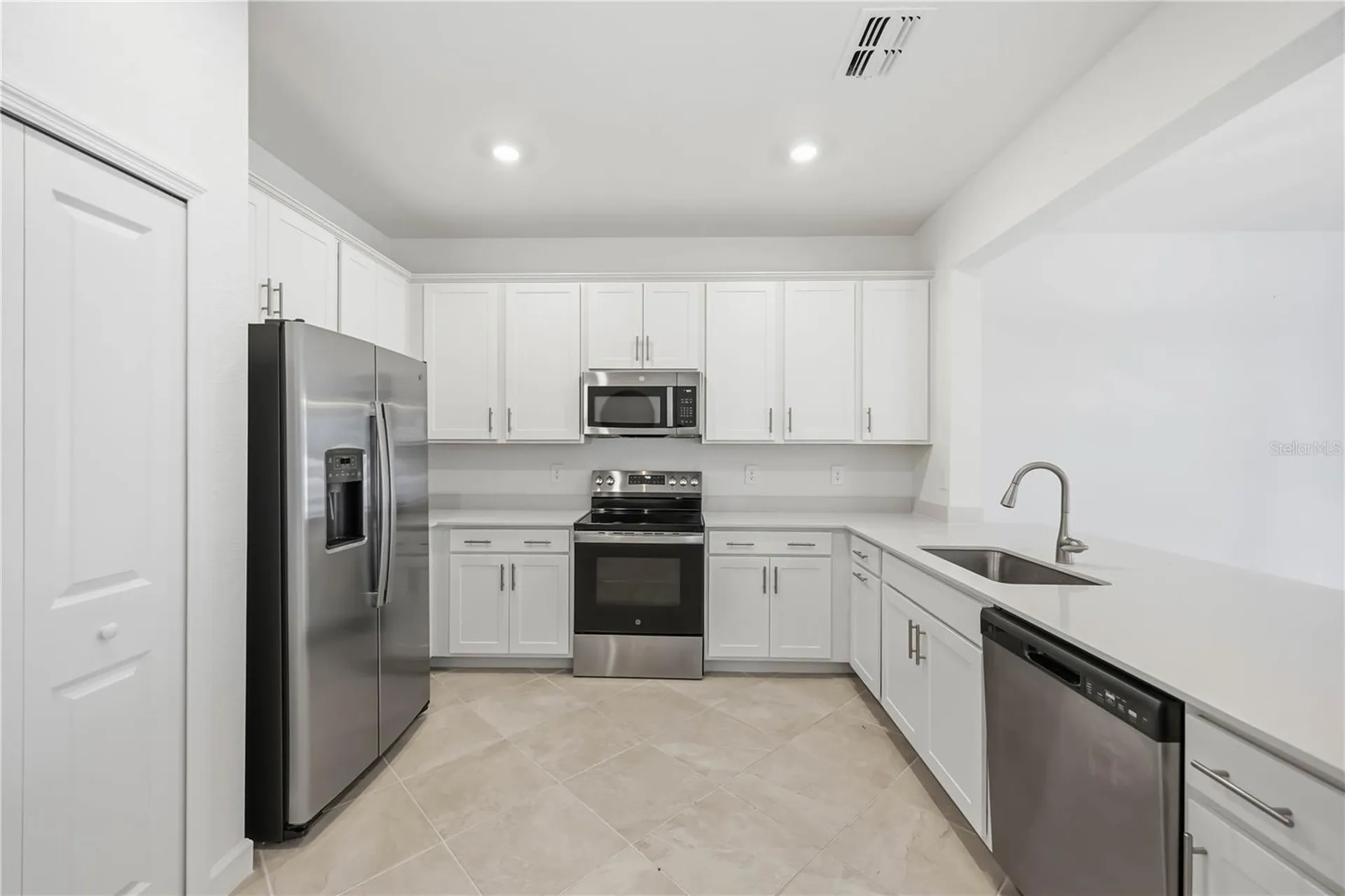 8637 Seasalt Loop Englewood FL 34224