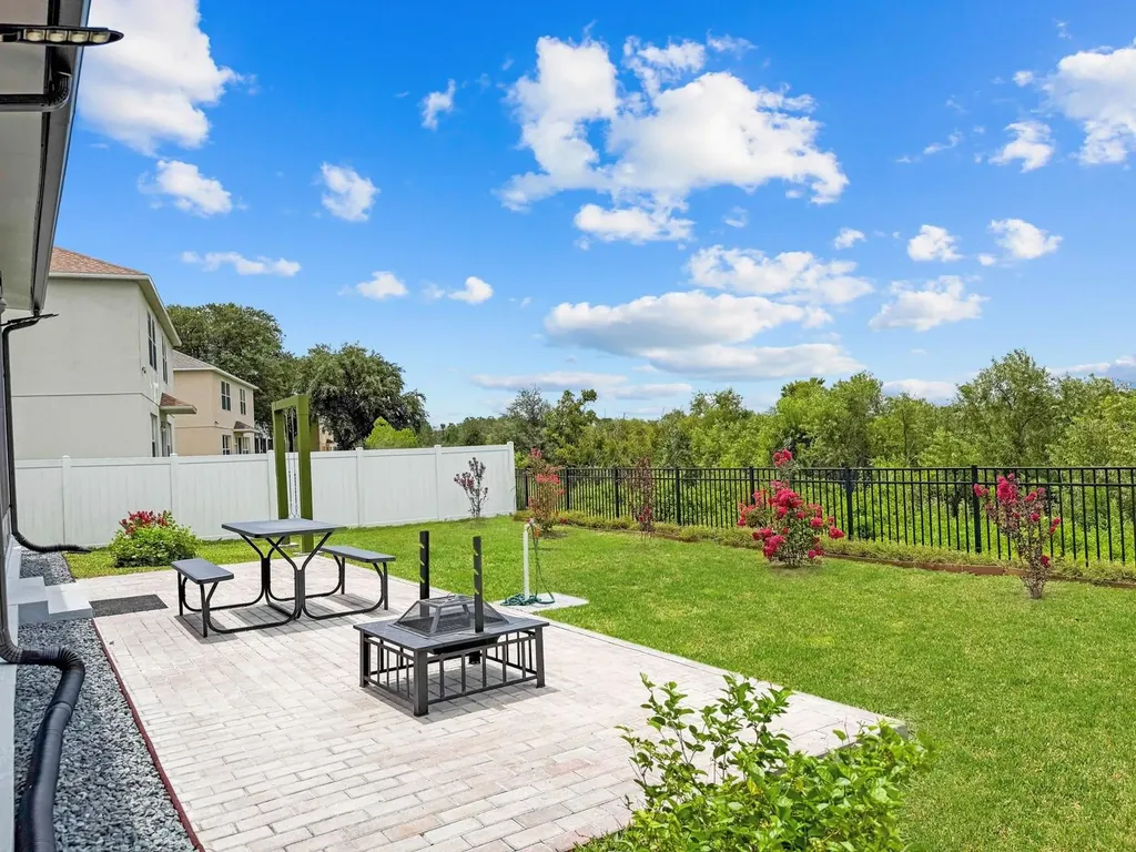 5209 Cape Hatteras Drive Clermont FL 34714