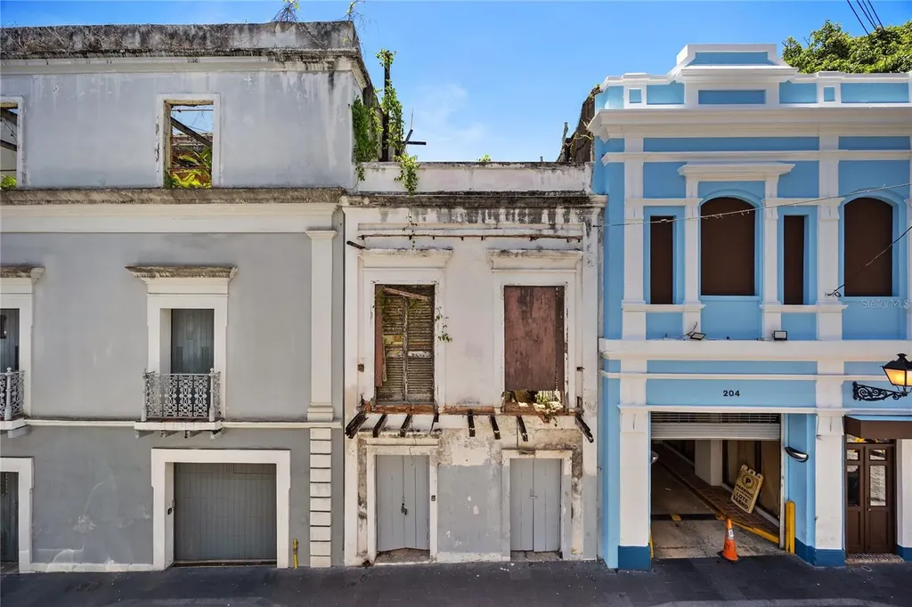 206 Luna Old San Juan PR 00901