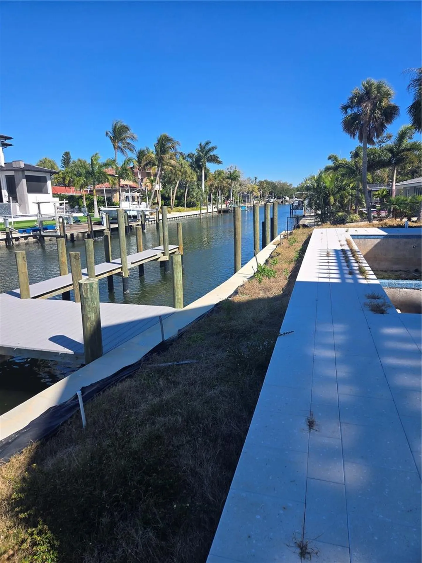 927 Contento Street Sarasota FL 34242
