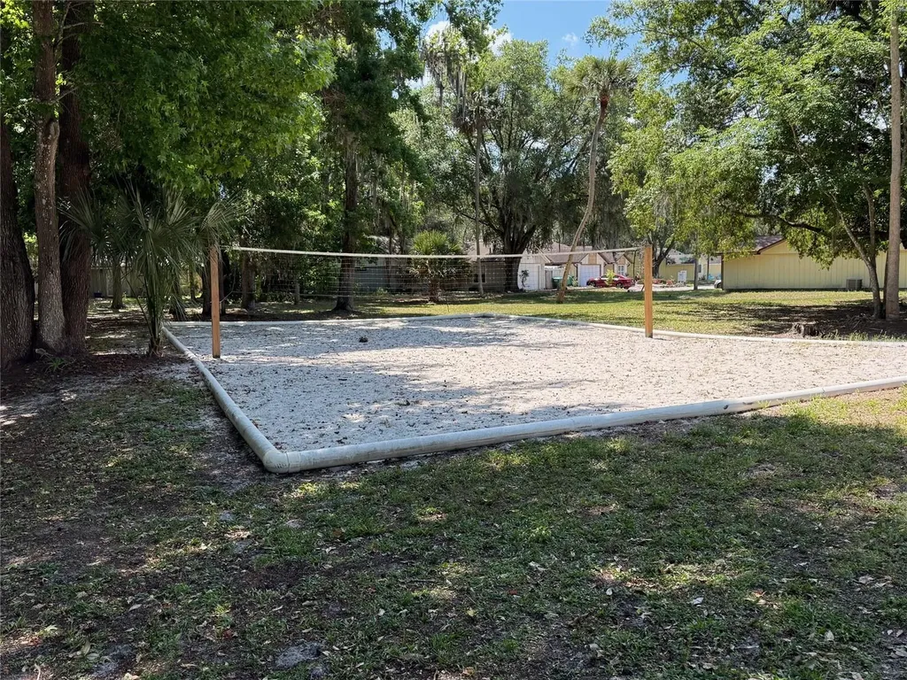 706 Lakeside Drive Winter Springs FL 32708