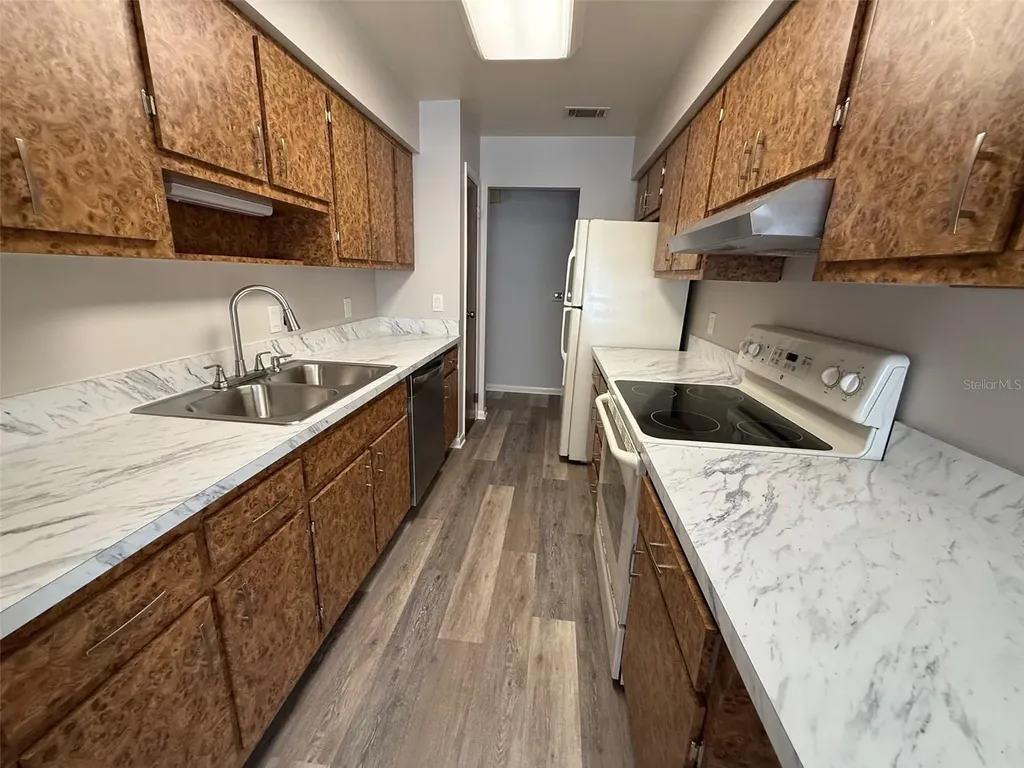706 Lakeside Drive Winter Springs FL 32708