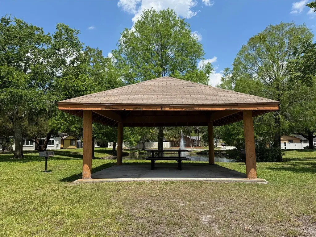 706 Lakeside Drive Winter Springs FL 32708
