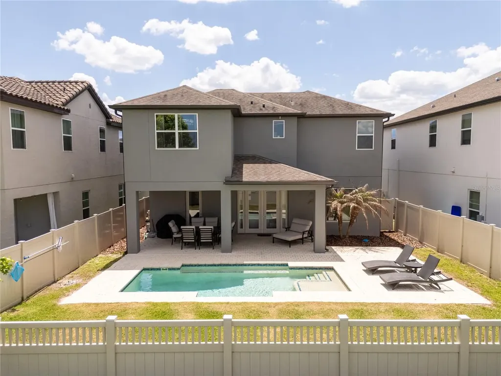 9942 Summerlake Groves Street Winter Garden FL 34787