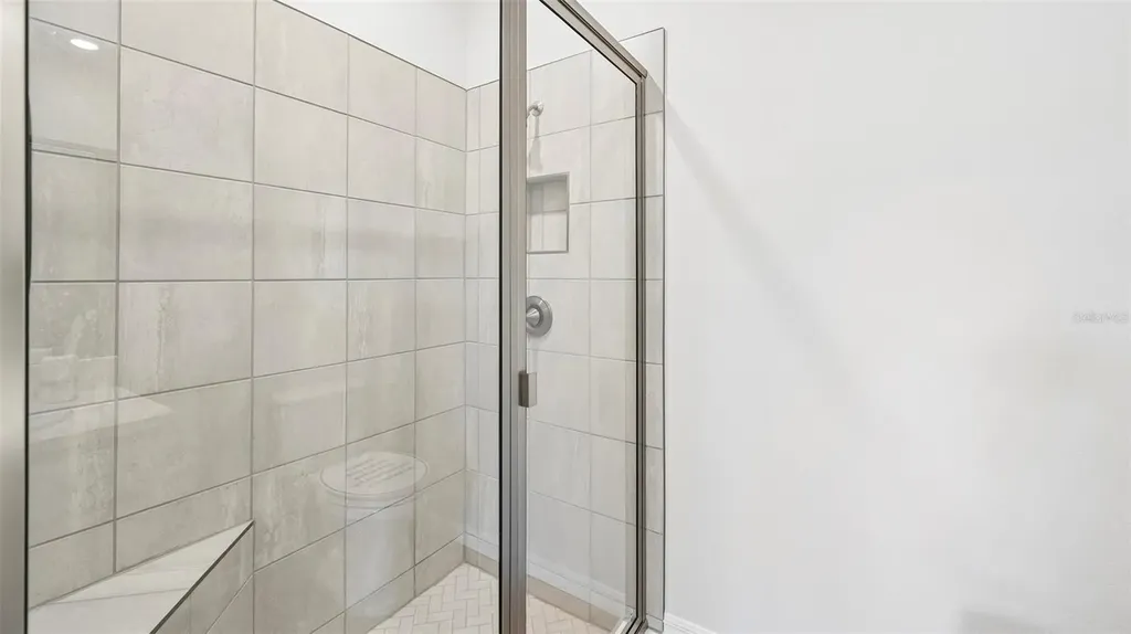 15812 8th Place E Bradenton FL 34212