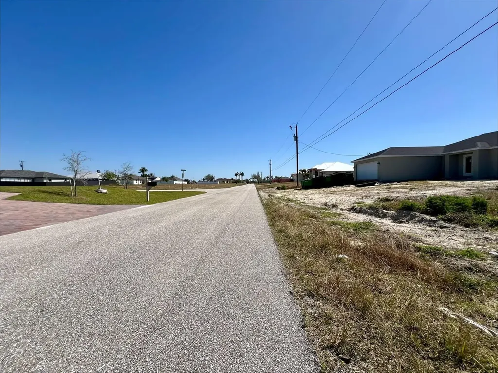 504 NW 20th Street Cape Coral FL 33993