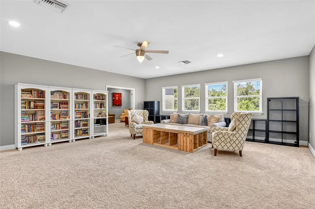 5835 Palmer Ranch Parkway Sarasota FL 34238
