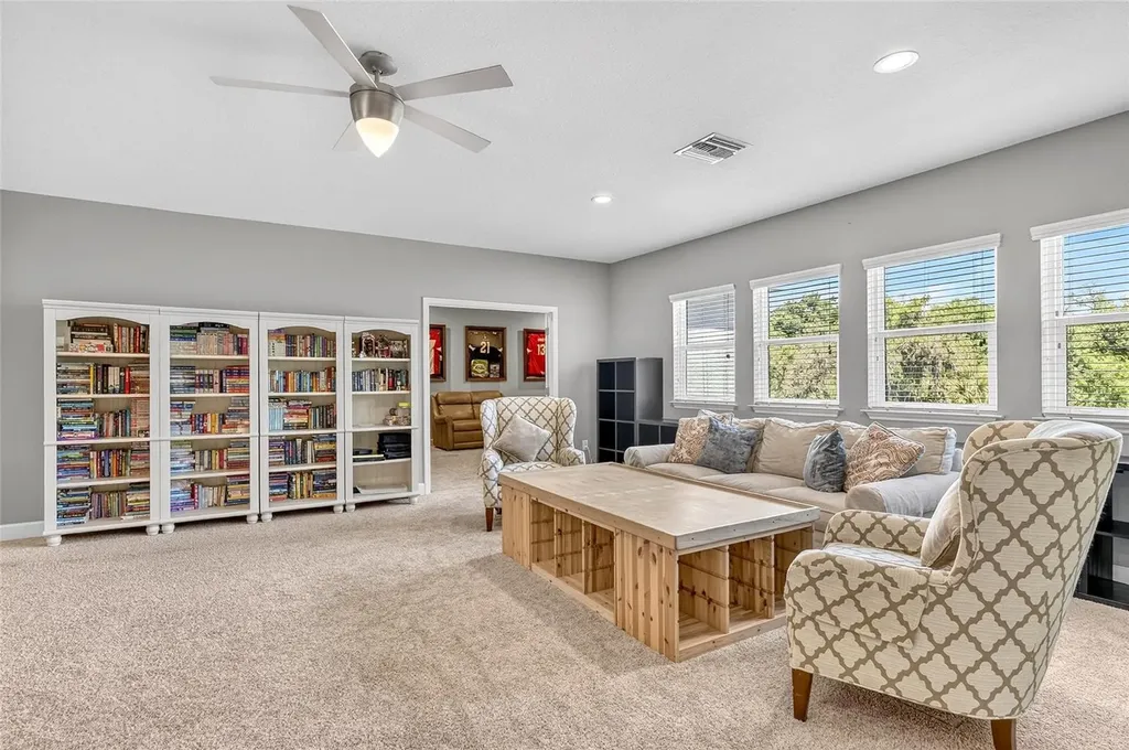 5835 Palmer Ranch Parkway Sarasota FL 34238