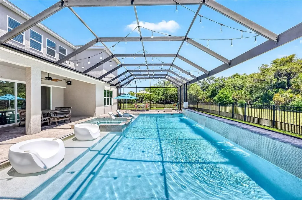 5835 Palmer Ranch Parkway Sarasota FL 34238