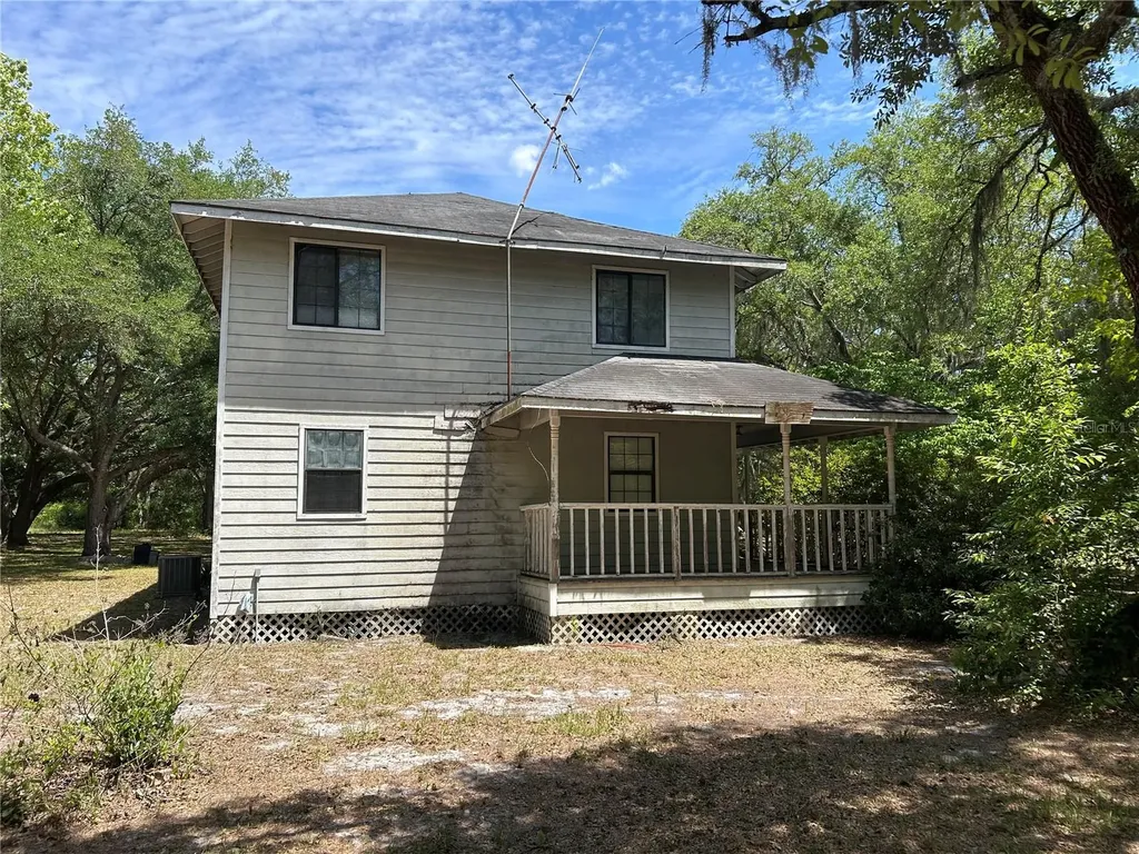 11051 SE 40th Street Morriston FL 32668