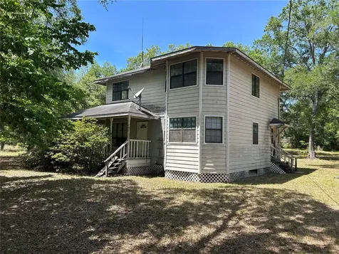 11051 SE 40th Street Morriston FL 32668