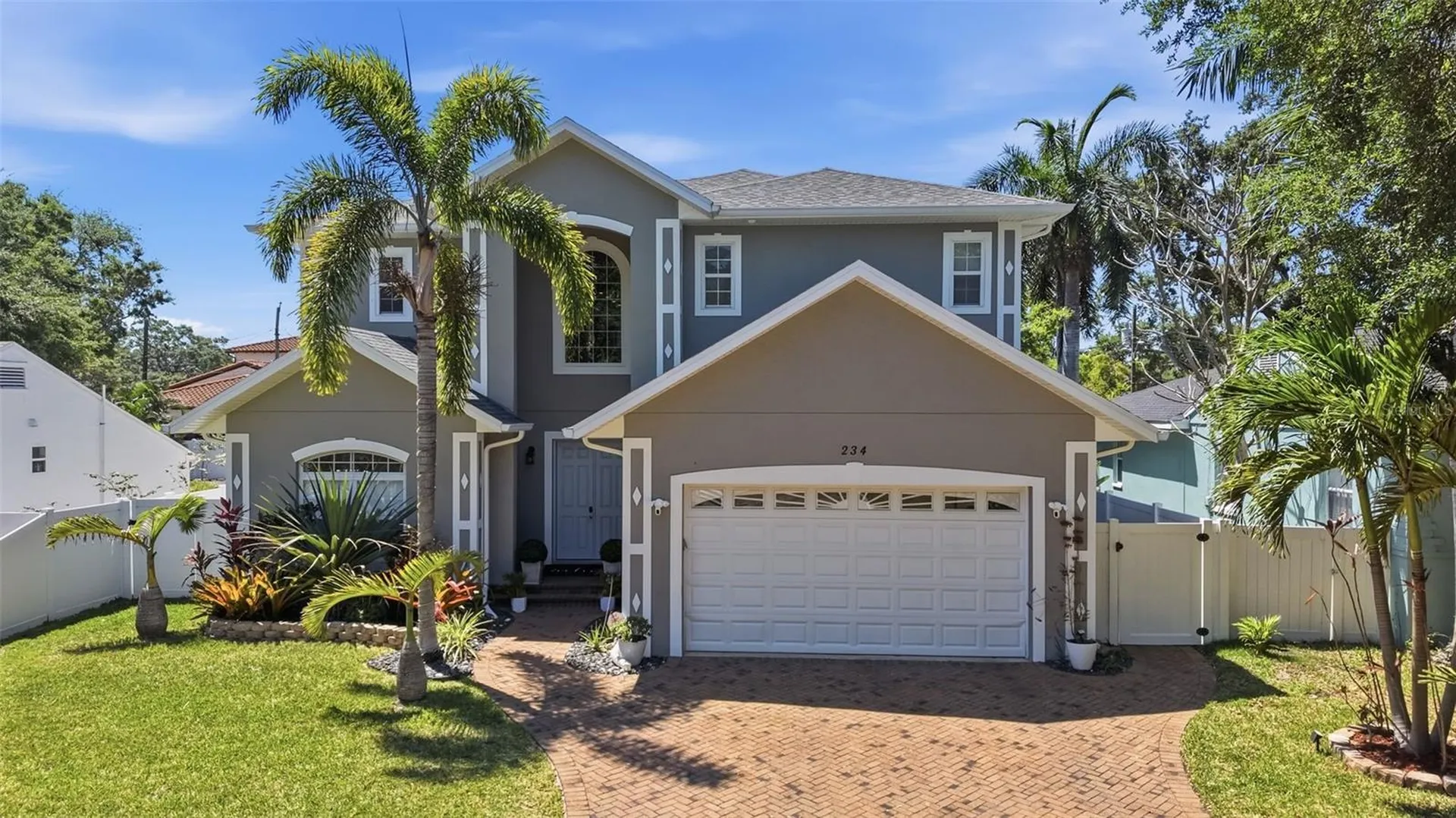 234 36th Avenue NE St Petersburg FL 33704