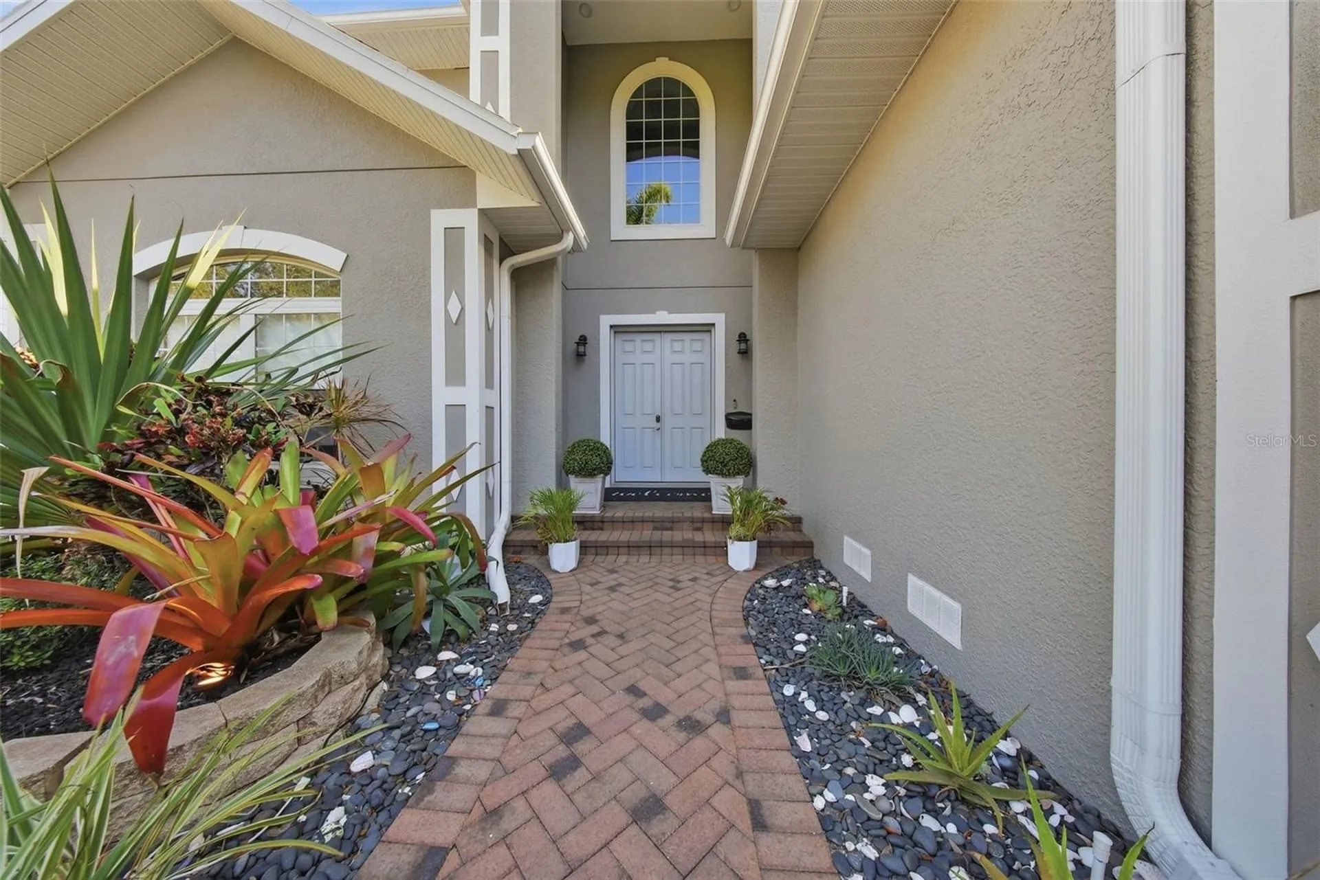 234 36th Avenue NE St Petersburg FL 33704
