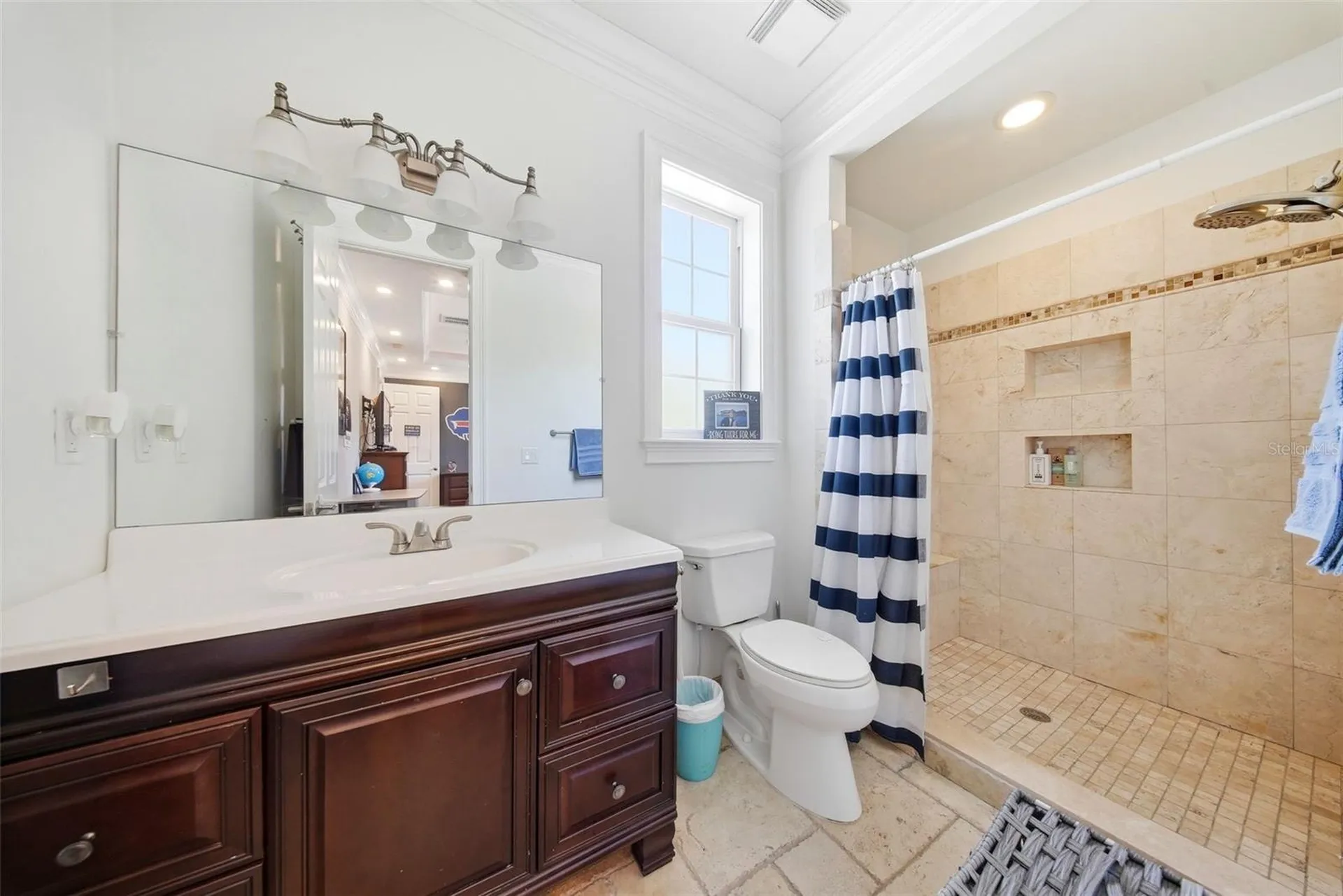234 36th Avenue NE St Petersburg FL 33704