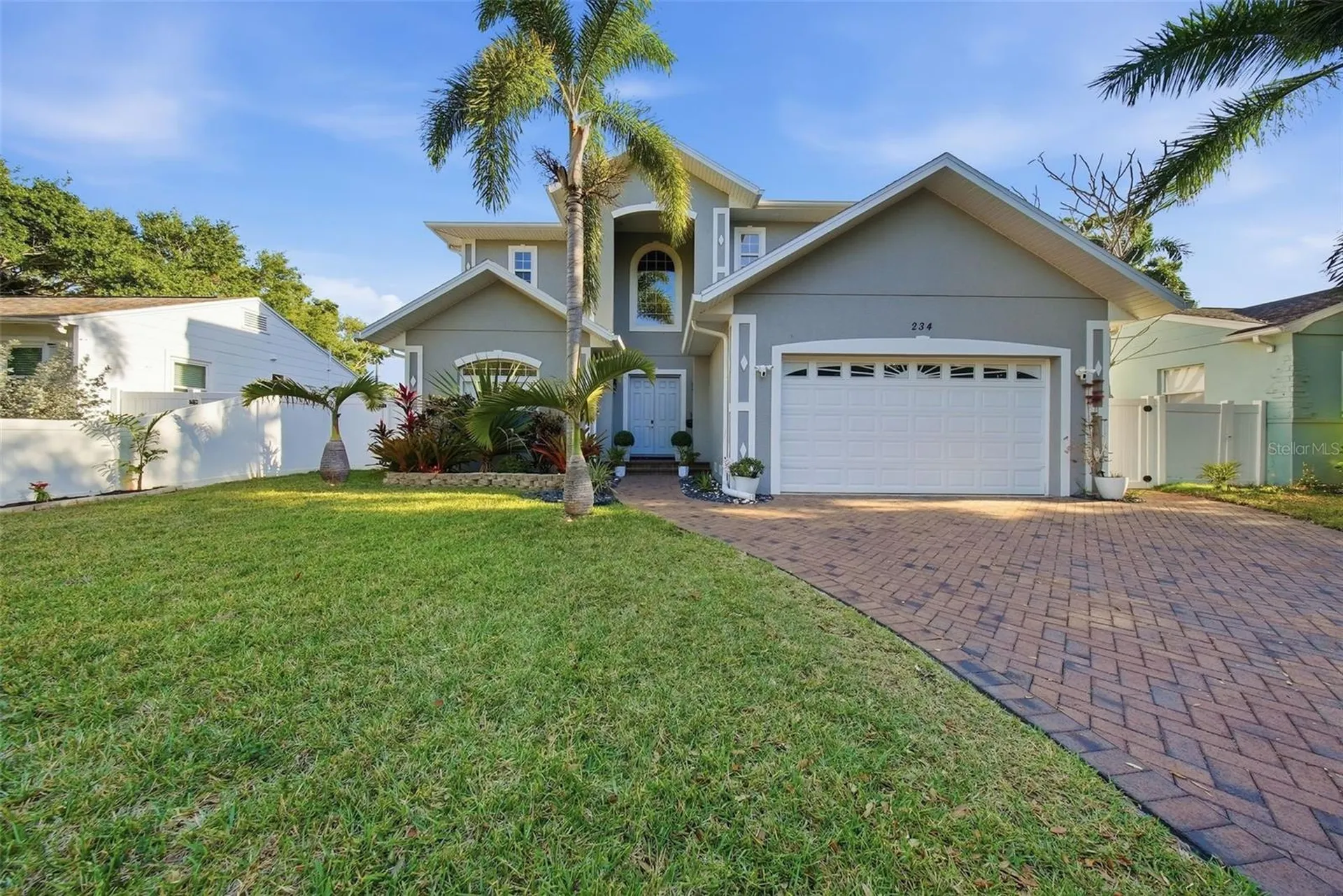 234 36th Avenue NE St Petersburg FL 33704