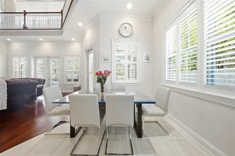 234 36th Avenue NE St Petersburg FL 33704