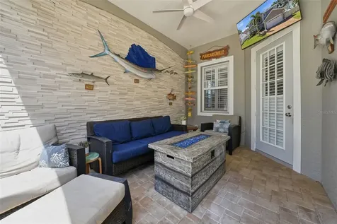 234 36th Avenue NE St Petersburg FL 33704