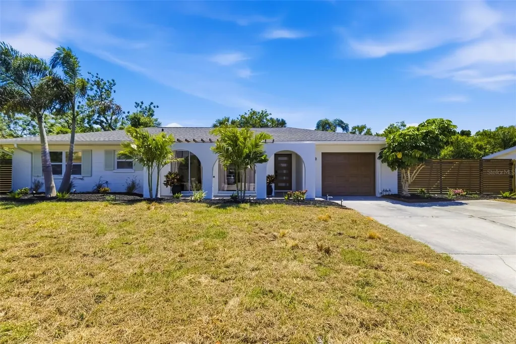 2436 Goldenrod Street Sarasota FL 34239