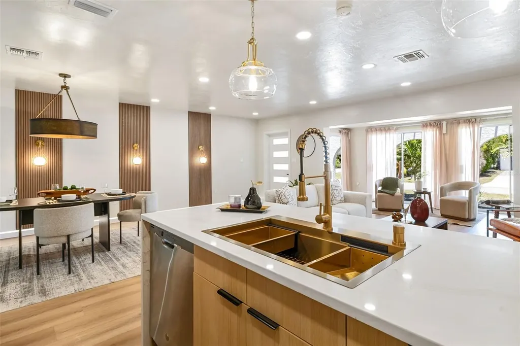 2436 Goldenrod Street Sarasota FL 34239