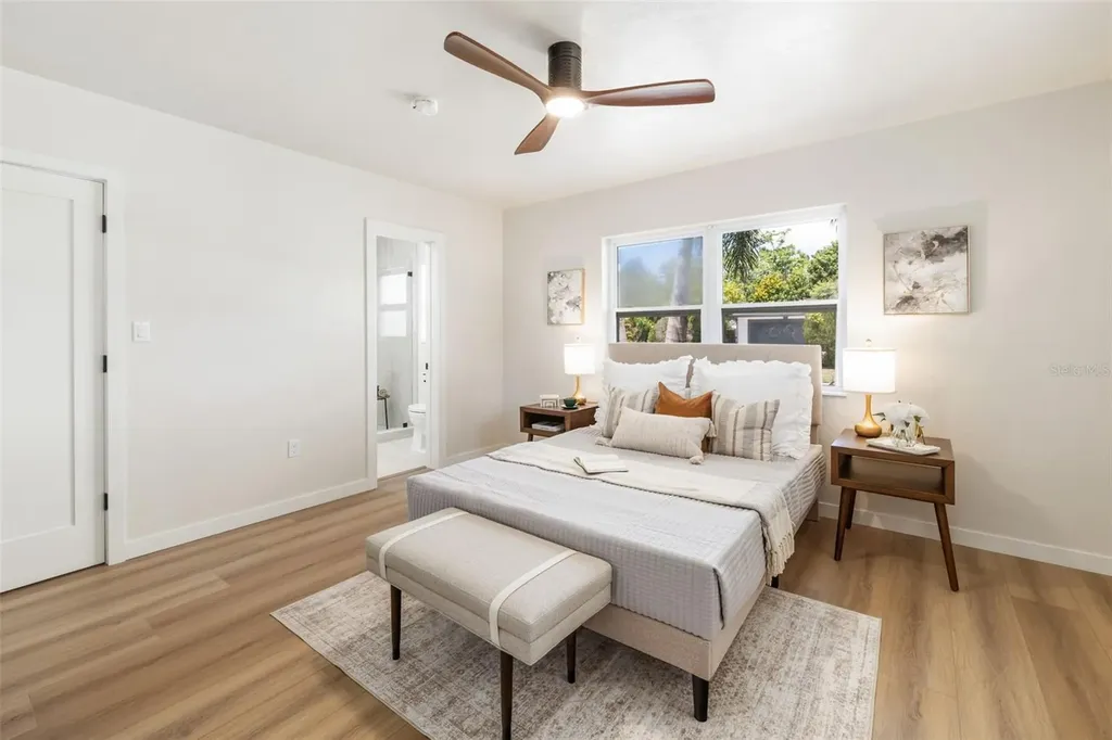 2436 Goldenrod Street Sarasota FL 34239