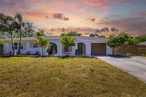 2436 Goldenrod Street Sarasota FL 34239