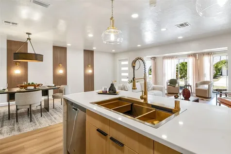 2436 Goldenrod Street Sarasota FL 34239
