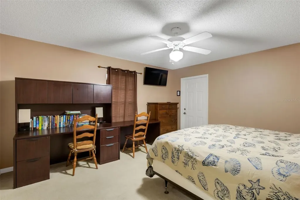 3656 Oak Grove Drive Sarasota FL 34243