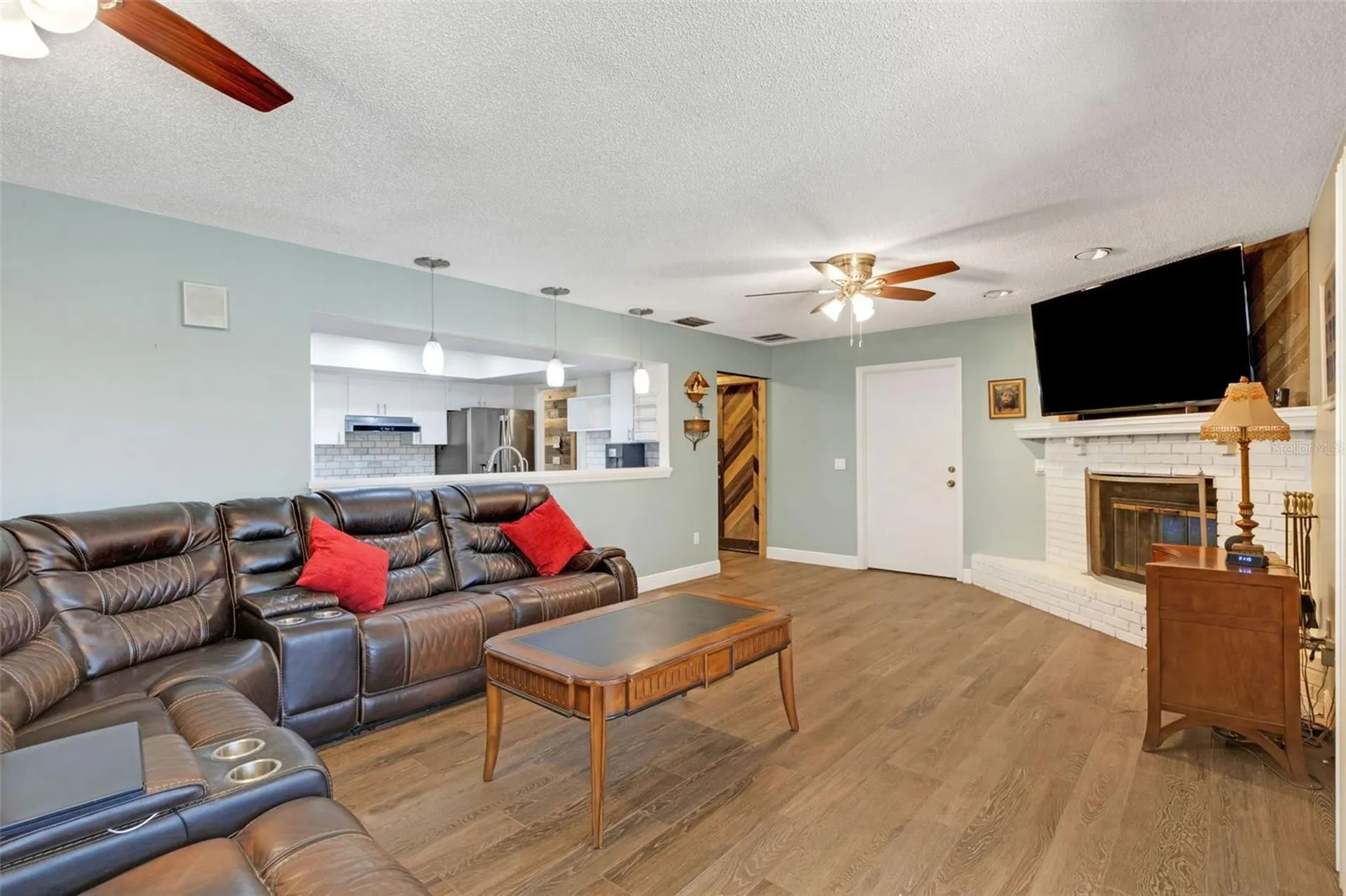 3656 Oak Grove Drive Sarasota FL 34243
