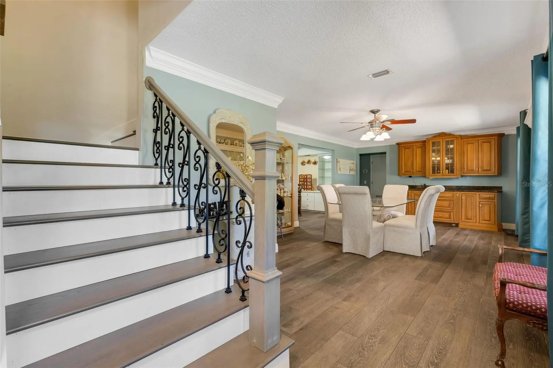 3656 Oak Grove Drive Sarasota FL 34243