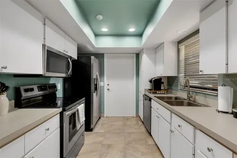 3656 Oak Grove Drive Sarasota FL 34243