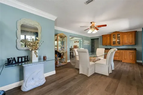3656 Oak Grove Drive Sarasota FL 34243