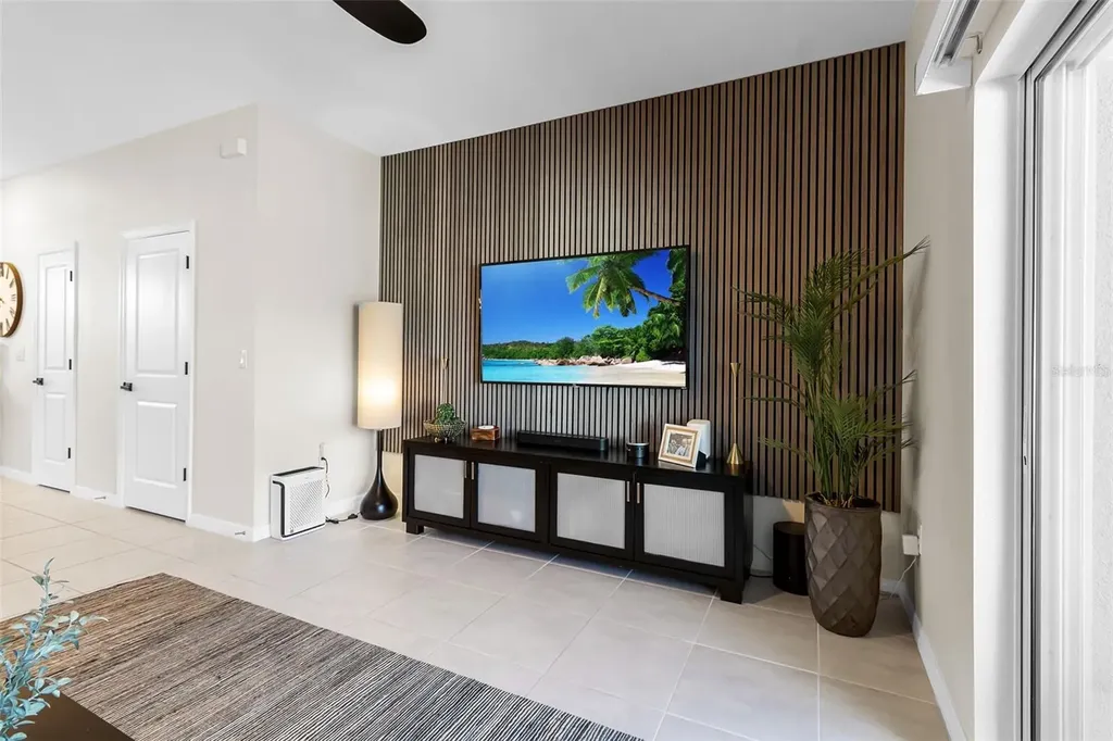 8897 Daybreak Street Sarasota FL 34241