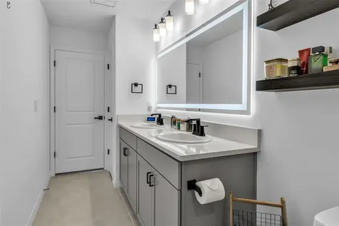 8897 Daybreak Street Sarasota FL 34241