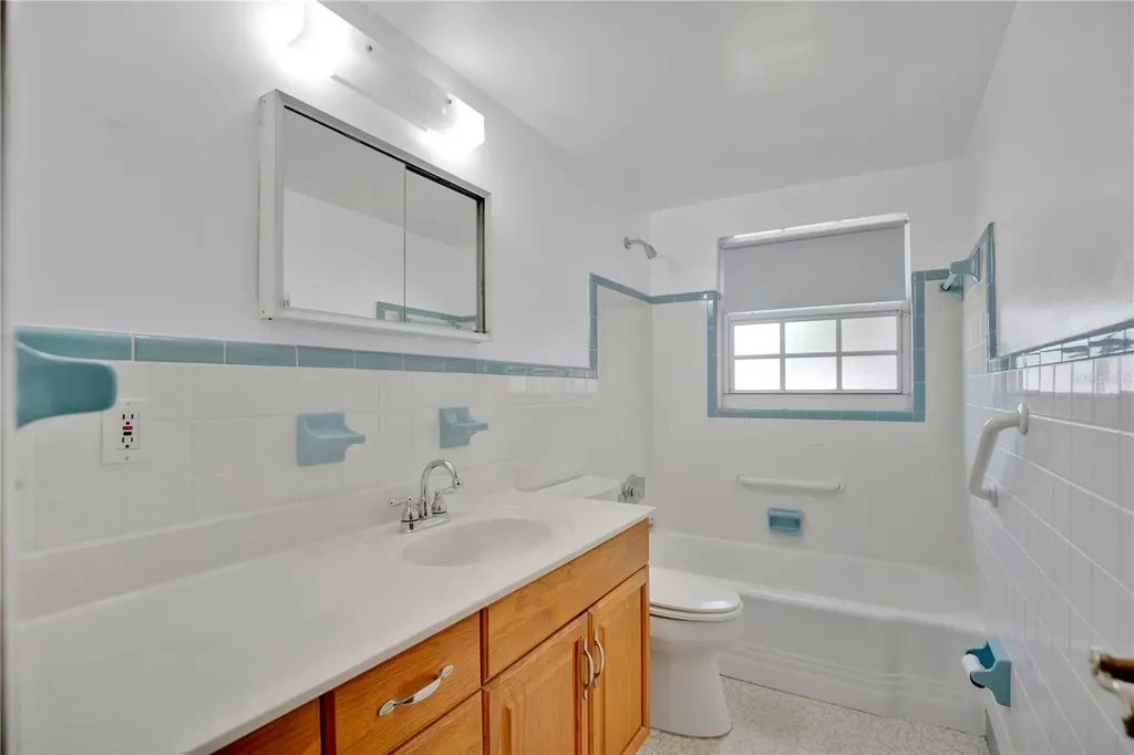 4511 Leslyn Court Orlando FL 32806
