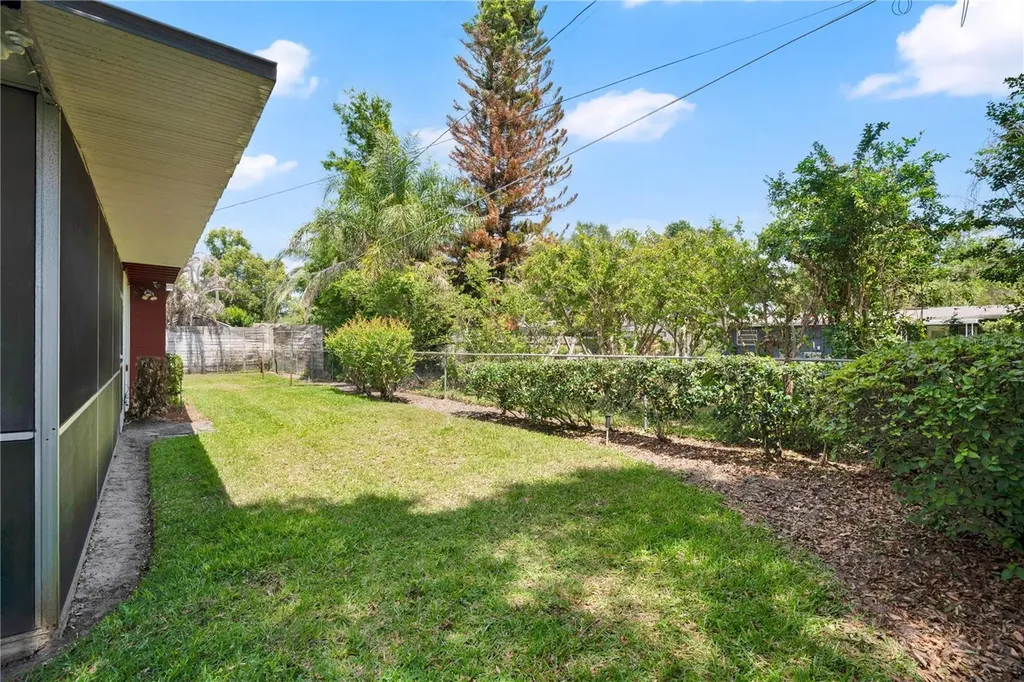 4511 Leslyn Court Orlando FL 32806