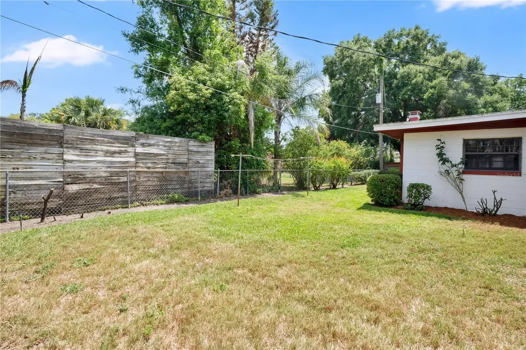 4511 Leslyn Court Orlando FL 32806
