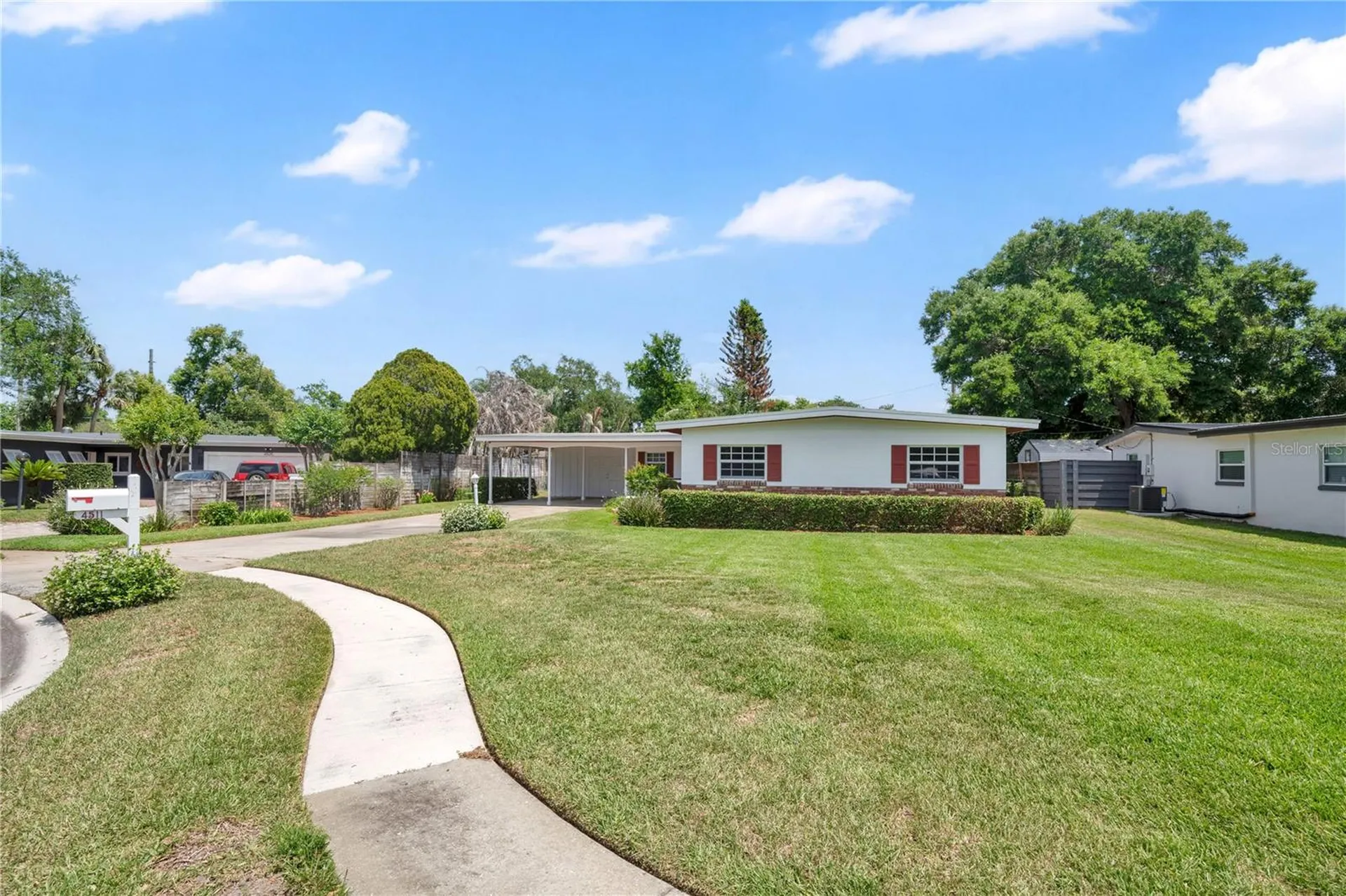 4511 Leslyn Court Orlando FL 32806
