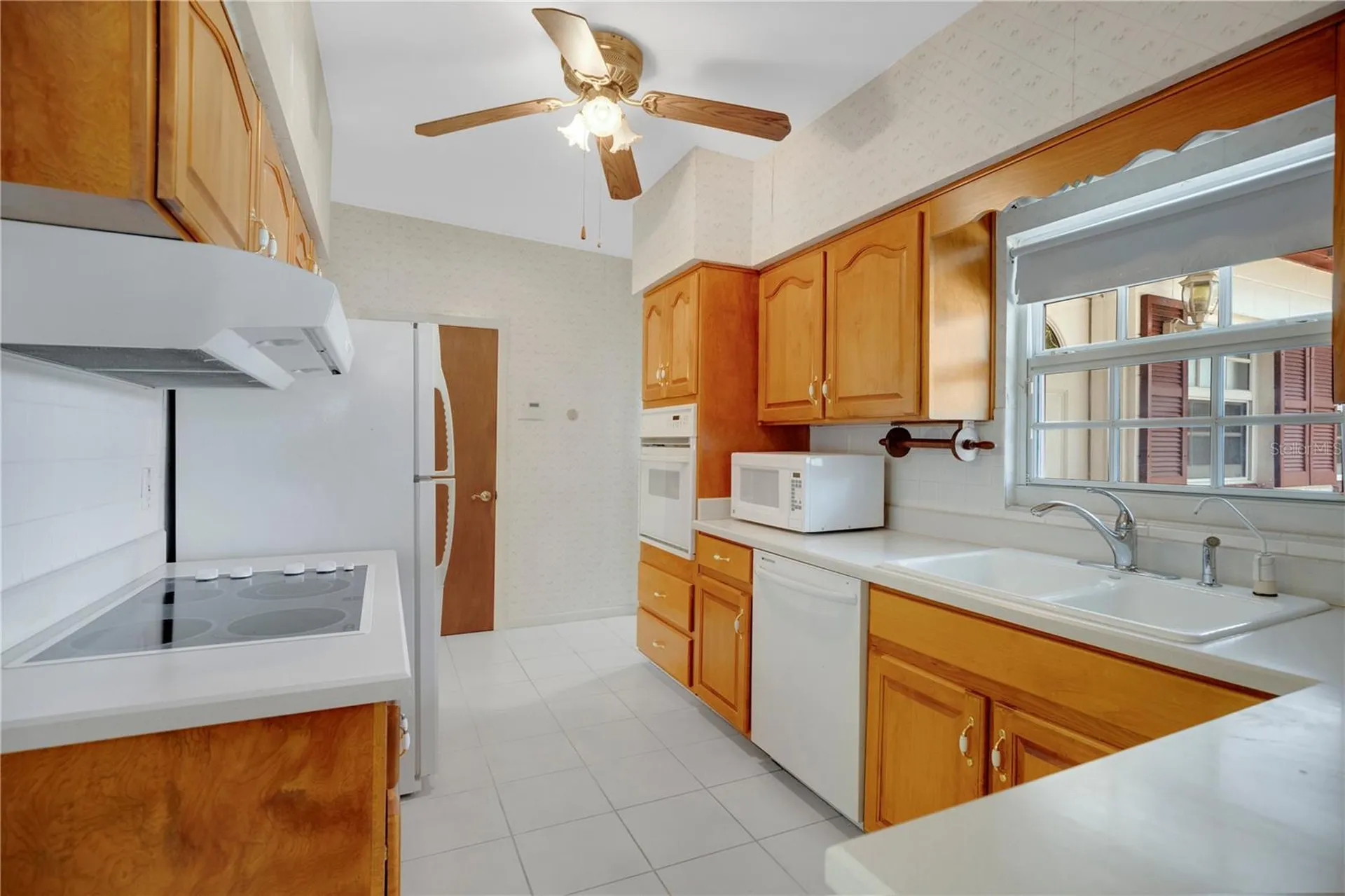 4511 Leslyn Court Orlando FL 32806