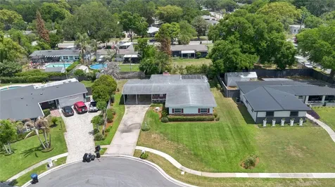 4511 Leslyn Court Orlando FL 32806