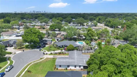 4511 Leslyn Court Orlando FL 32806