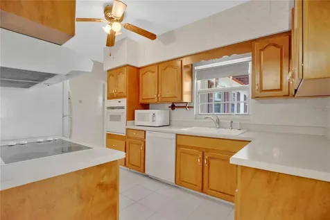 4511 Leslyn Court Orlando FL 32806
