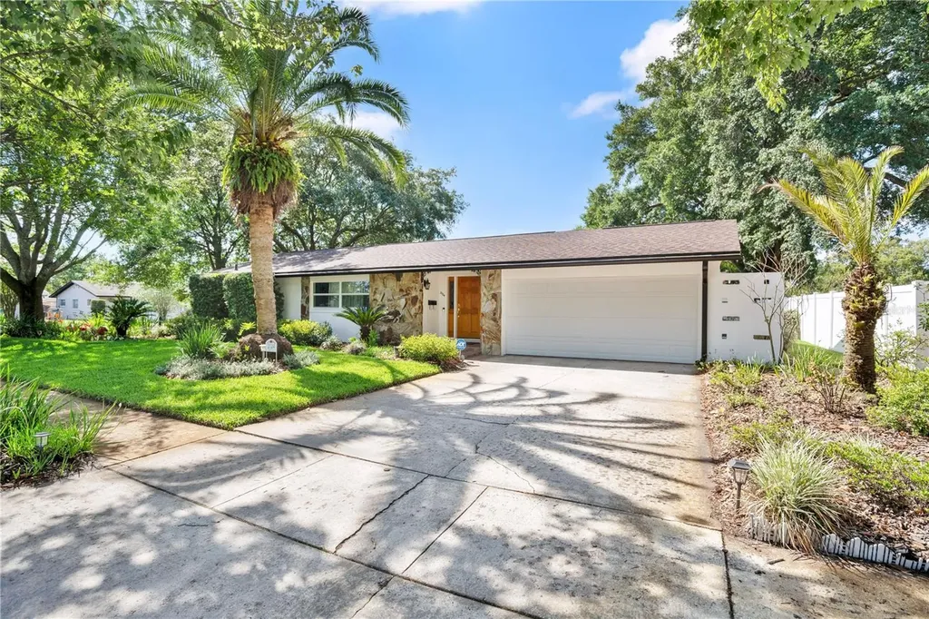 2124 Cree Trail Casselberry FL 32707