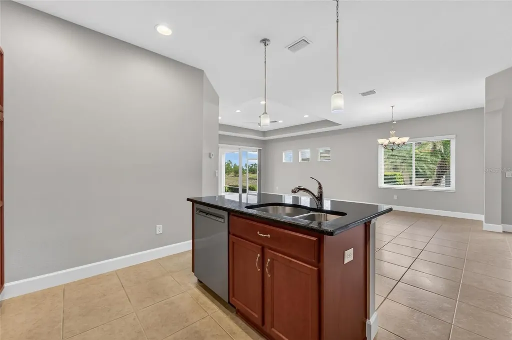 642 Chipper Drive Sun City Center FL 33573