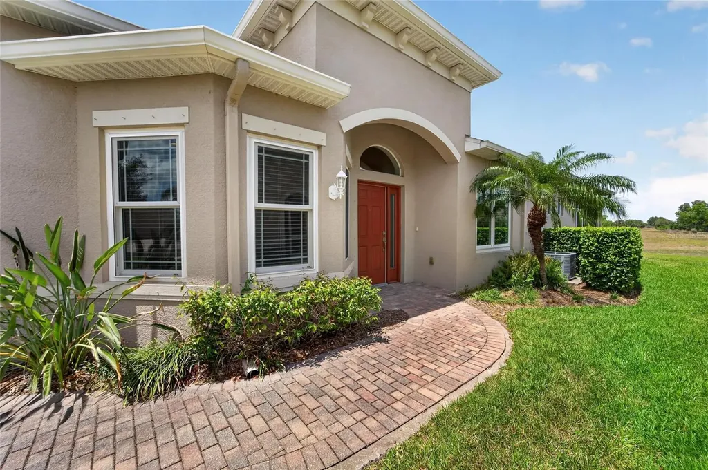 642 Chipper Drive Sun City Center FL 33573