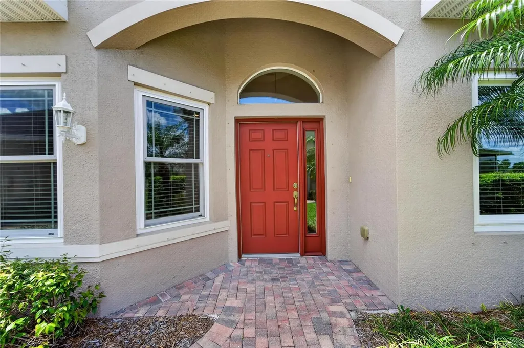 642 Chipper Drive Sun City Center FL 33573