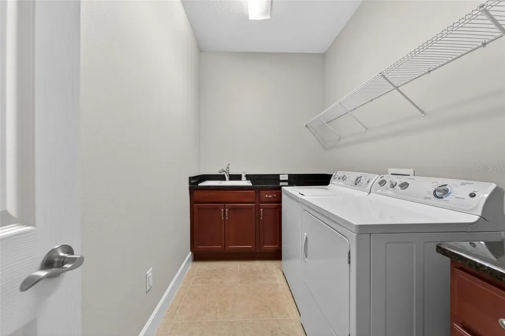 642 Chipper Drive Sun City Center FL 33573