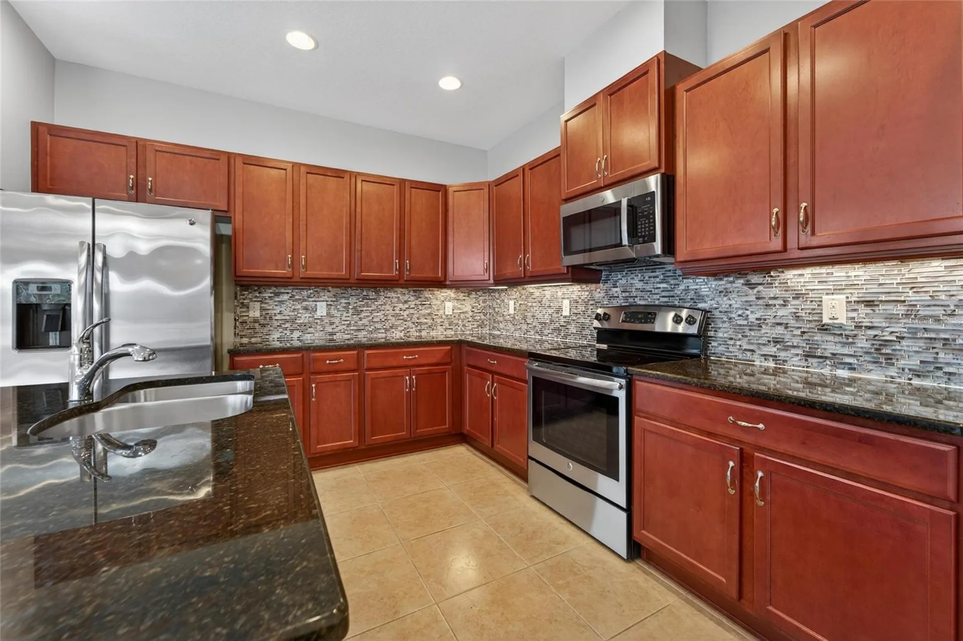 642 Chipper Drive Sun City Center FL 33573