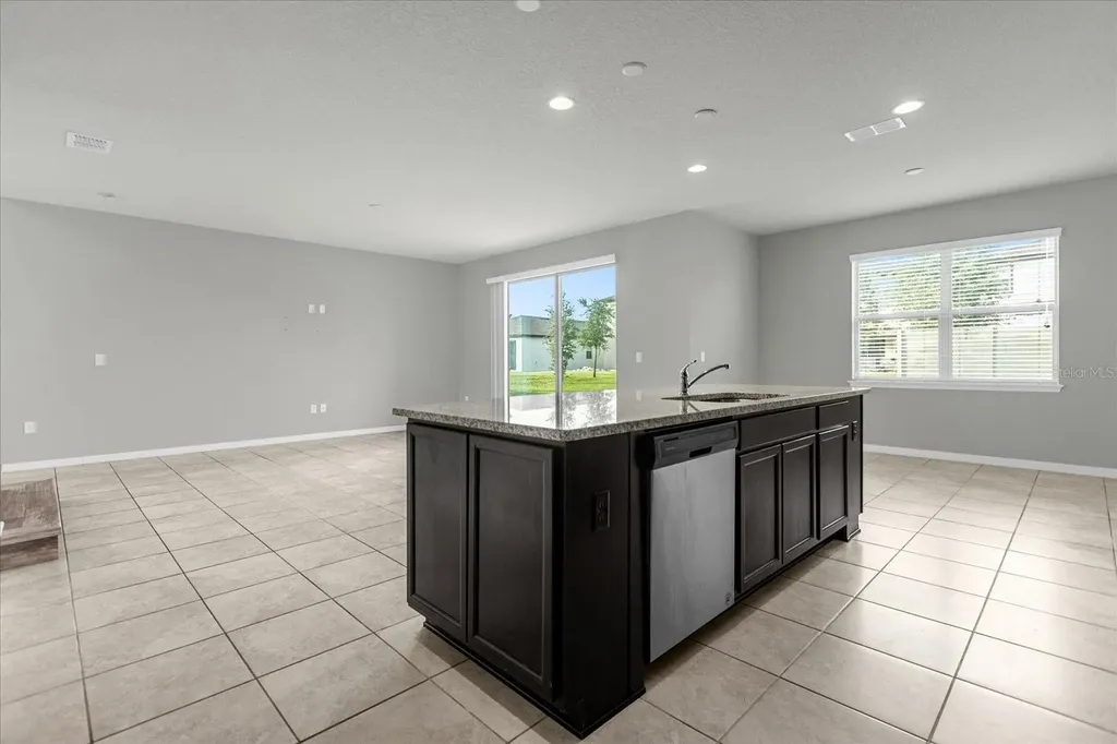 3504 Southern Cross Loop Kissimmee FL 34744